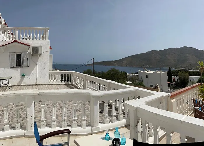 Nikos Studios