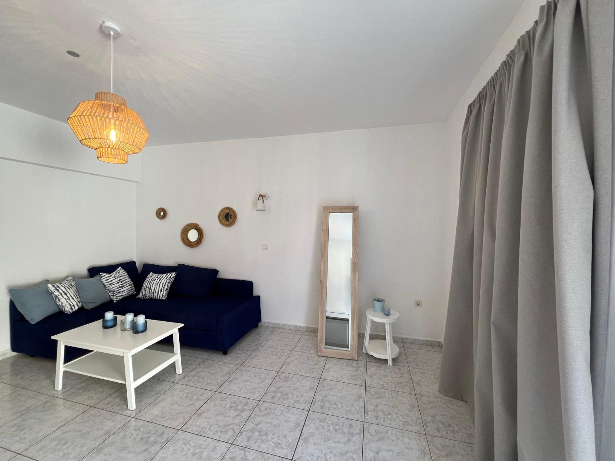 Nikos * Livadia (Tilos)