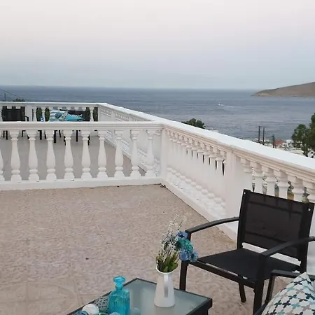 Nikos Studios Livadia  Exterior photo