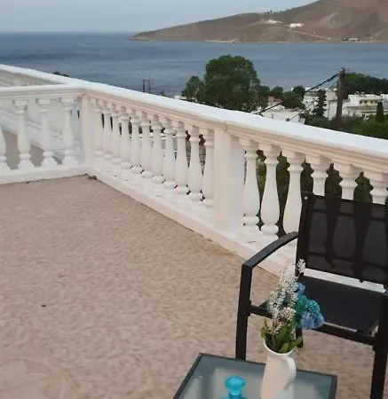 Nikos Studios Livadia  Exterior photo