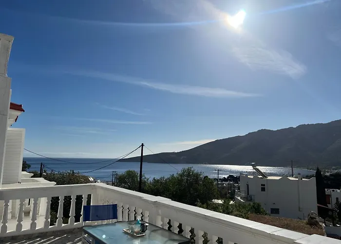 Nikos Studios