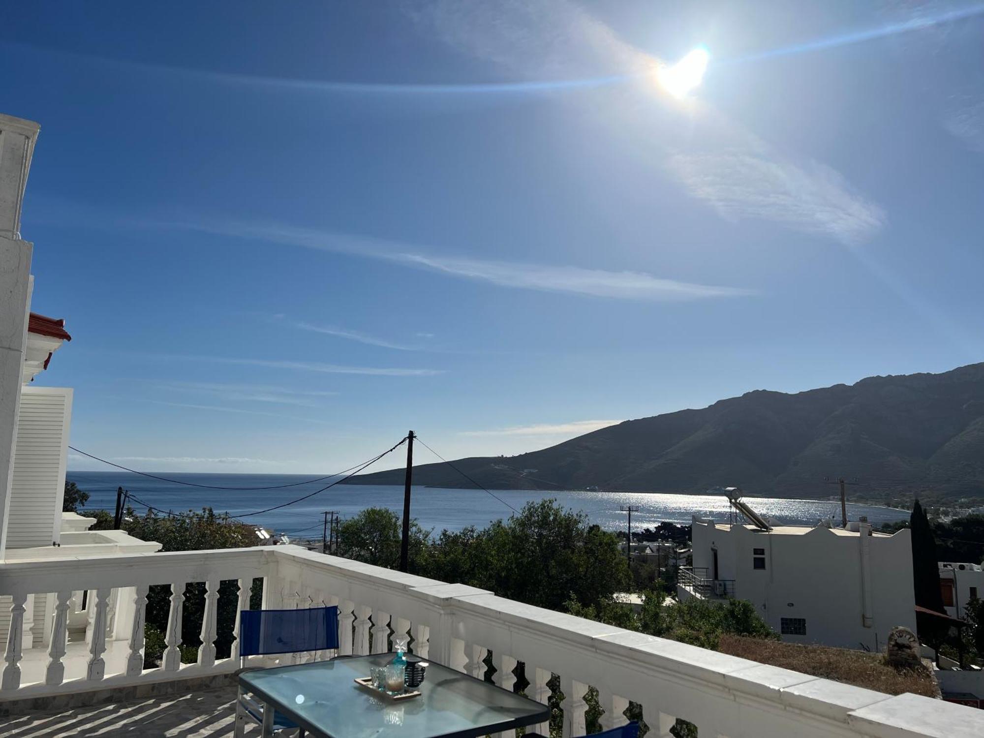 Nikos * Livadia (Tilos)