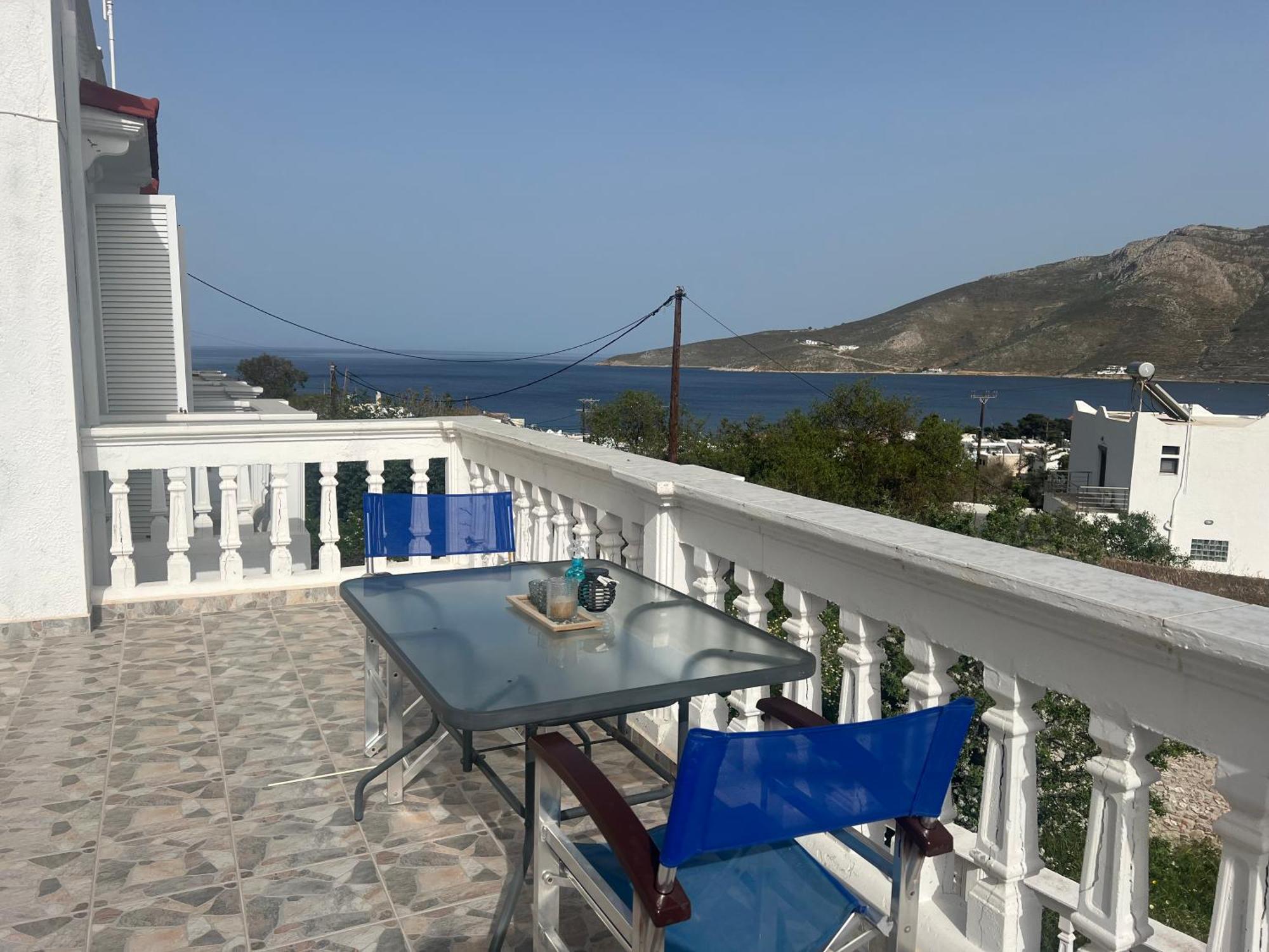 Nikos Apartment