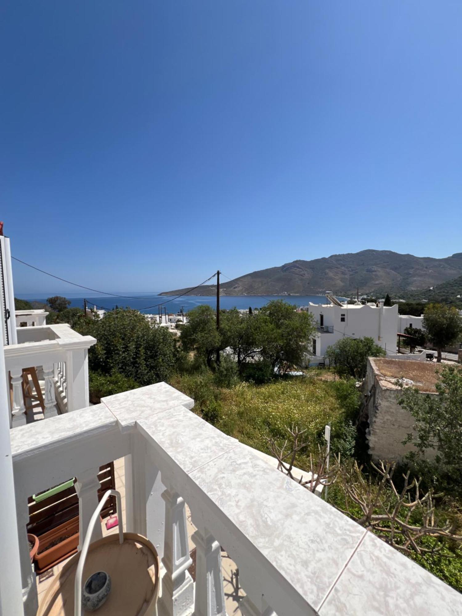 Apartment Nikos Livadia (Tilos)