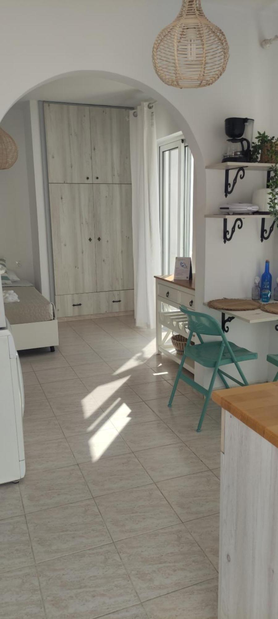 Nikos Apartment